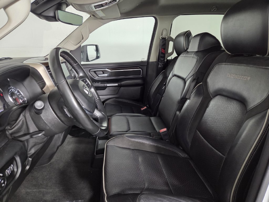 Used 2022 RAM 1500 Laramie AWD/4WD image 11