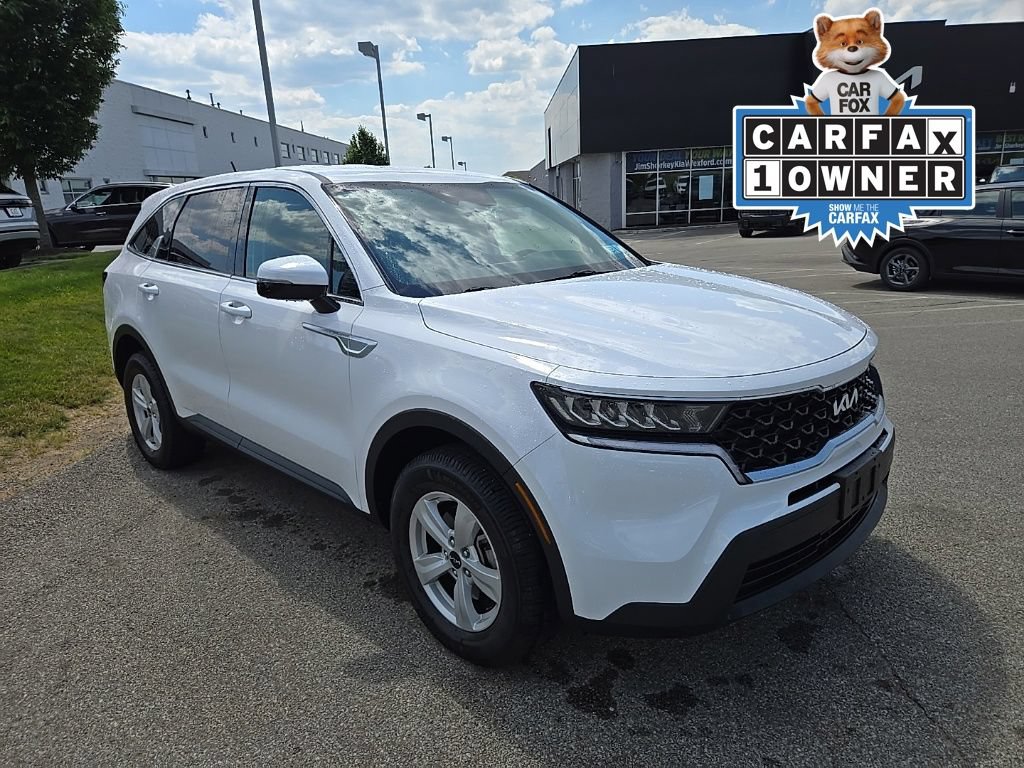 Used 2023 Kia Sorento LX AWD/4WD image 1