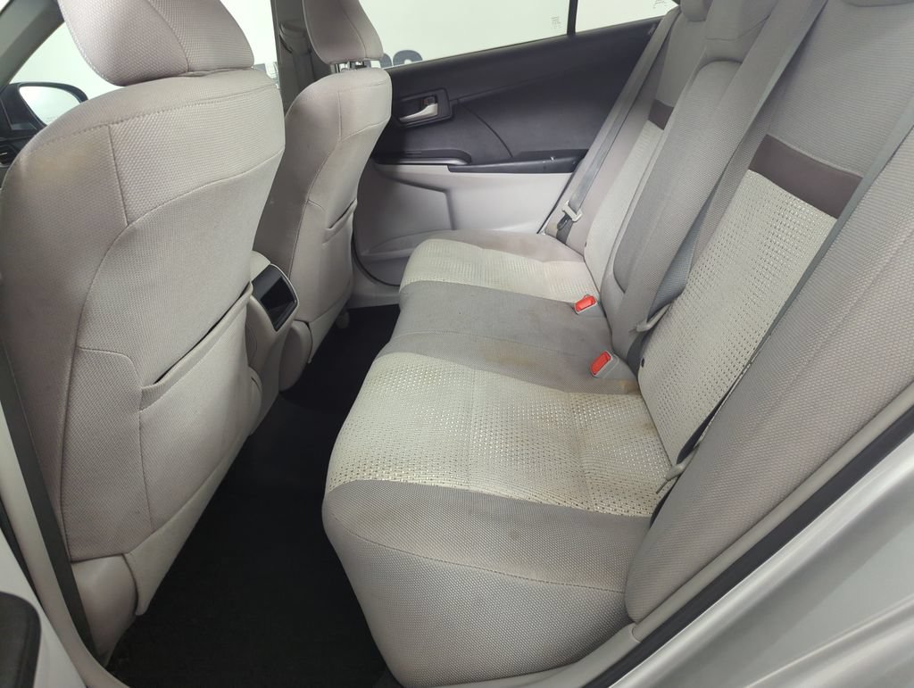 Used 2012 Toyota Camry LE FWD image 19