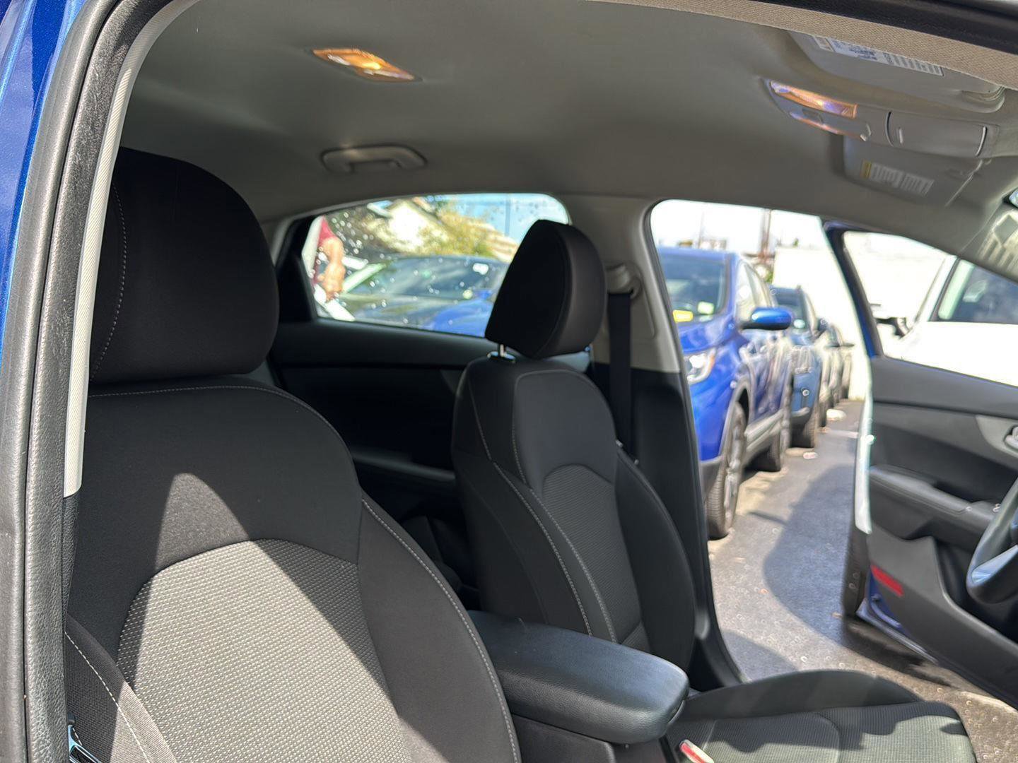 Used 2020 Kia Forte LXS image 24