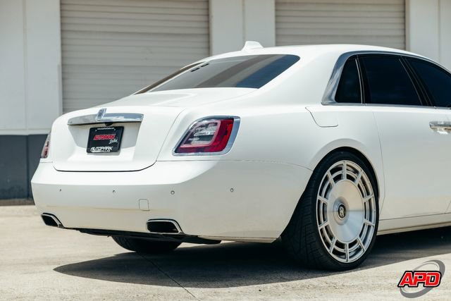 Used 2022 Rolls-Royce Ghost w/ Ghost Package image 53