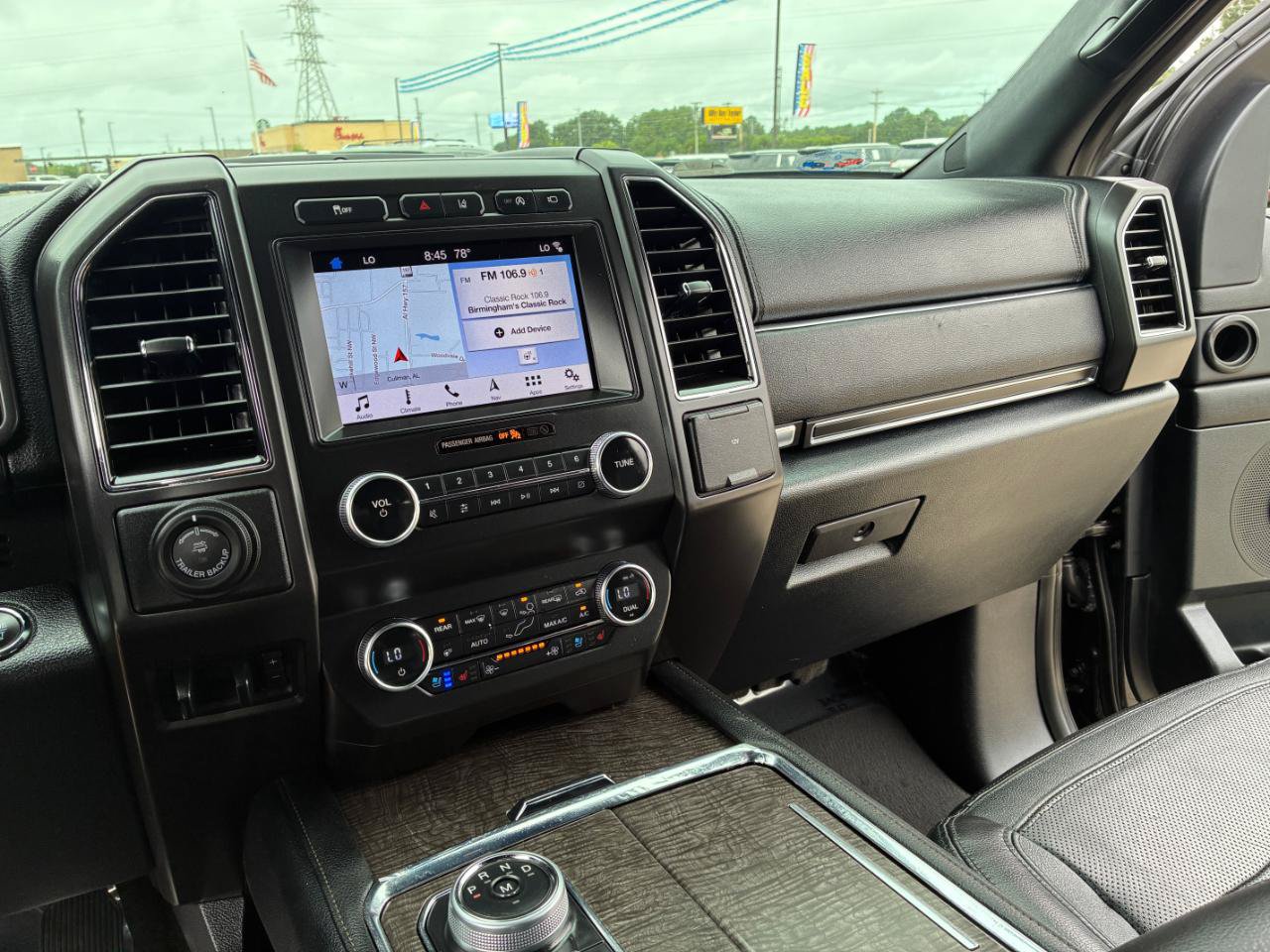 Used 2019 Ford Expedition Limited w/ Special Edition Package RWD image 21