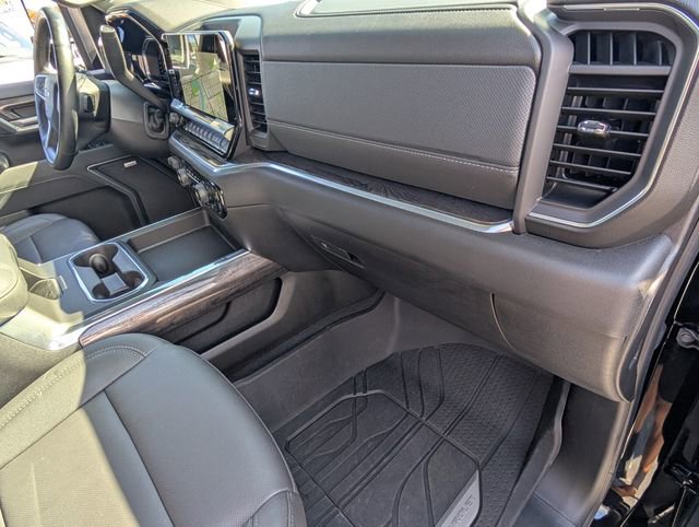 Used 2025 Chevrolet Silverado 2500 LTZ w/ Trail Boss Package image 19