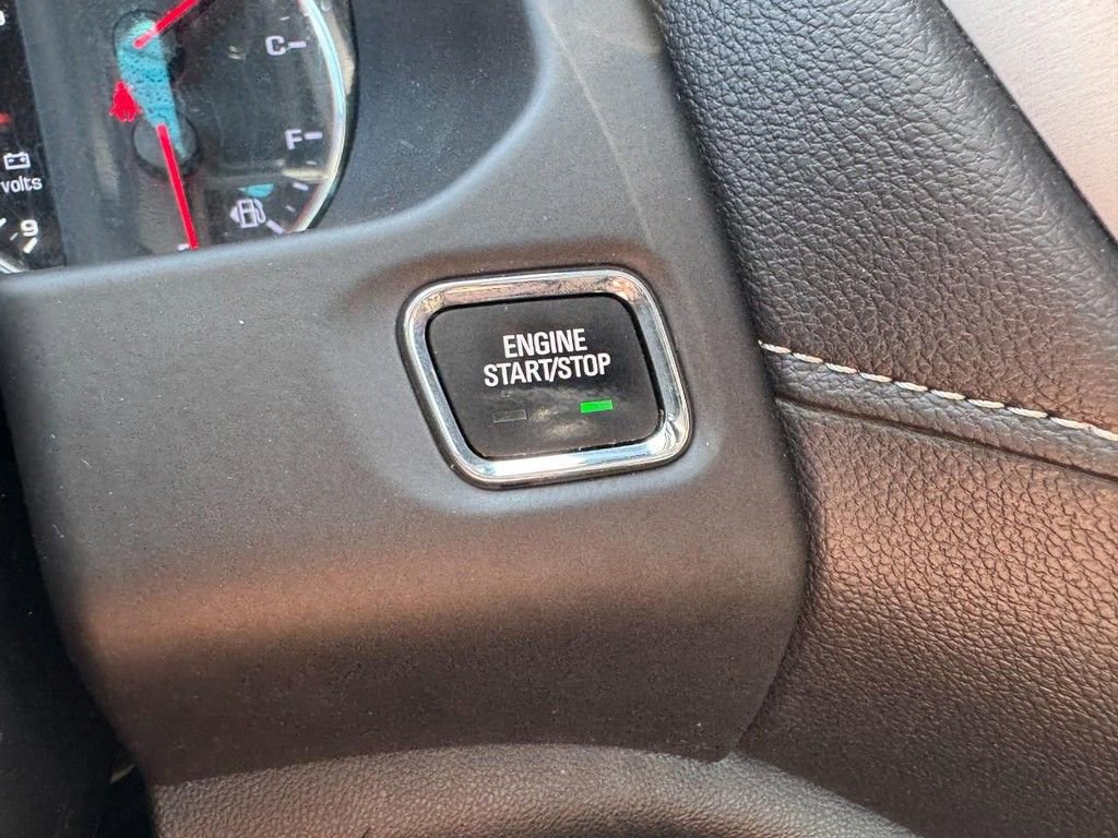 Used 2017 GMC Acadia Denali w/ Technology Package image 25