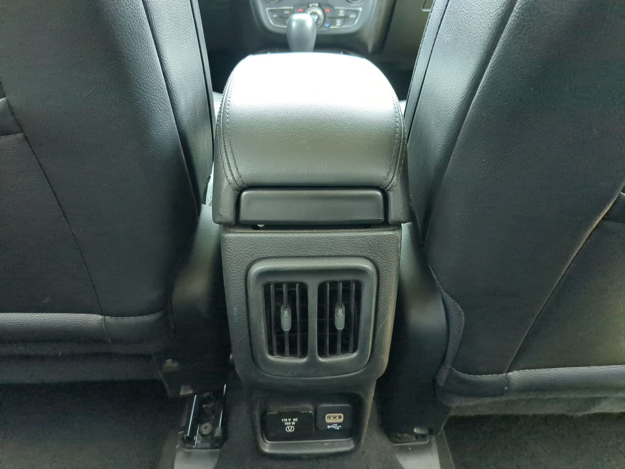 Used 2020 Jeep Compass Latitude AWD/4WD image 27