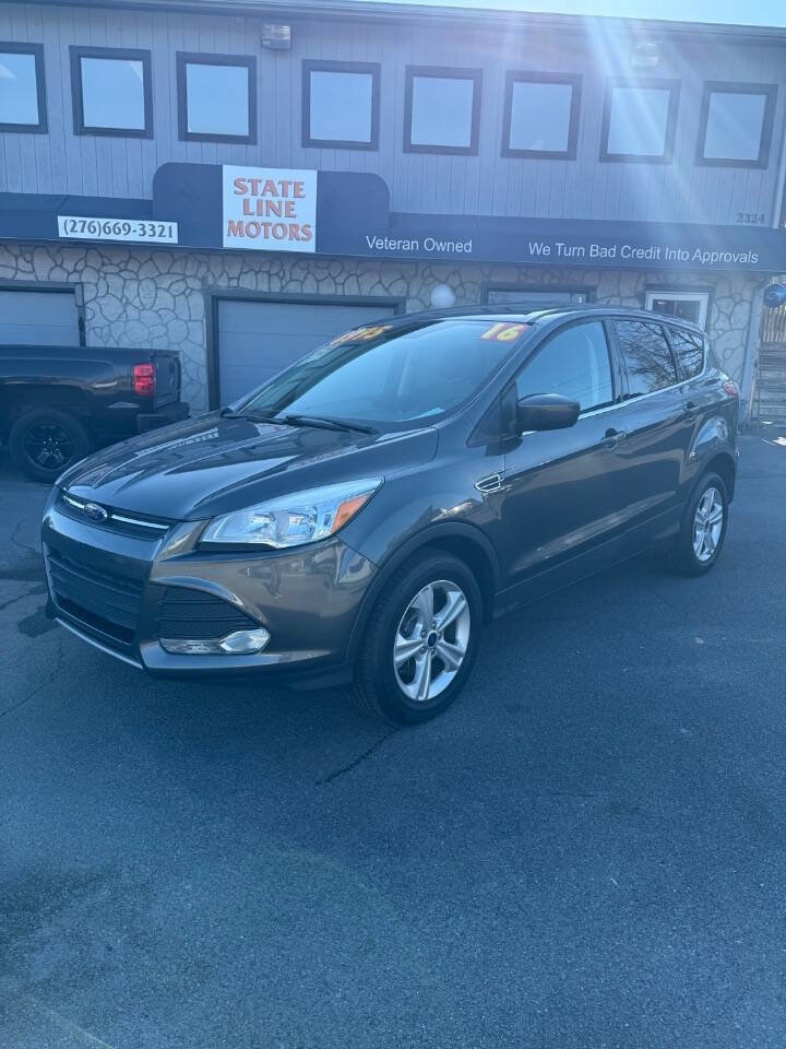 Used 2016 Ford Escape SE image 1