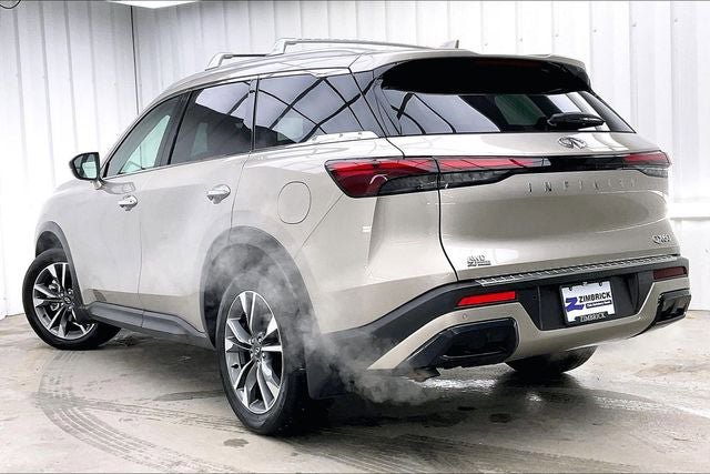 Certified 2025 INFINITI QX60 Luxe w/ Cargo Package AWD/4WD image 12