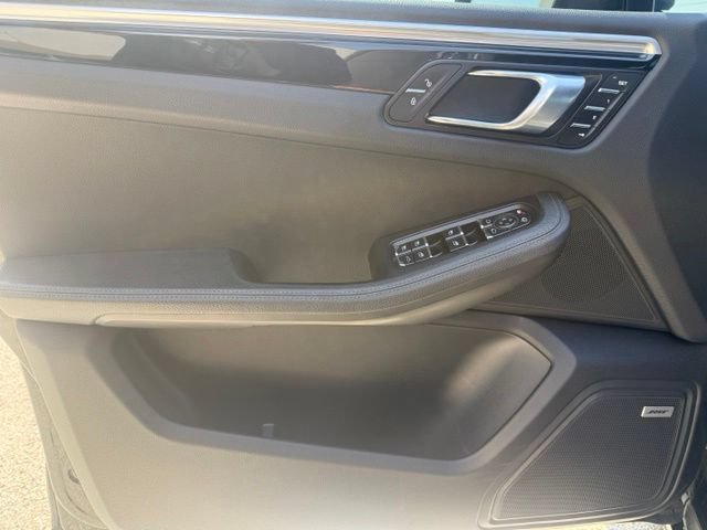 Used 2018 Porsche Macan S AWD/4WD image 15