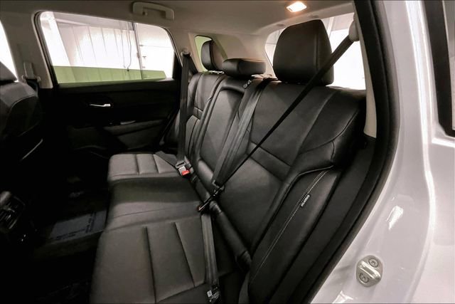 New 2025 Nissan Rogue SL AWD/4WD image 10