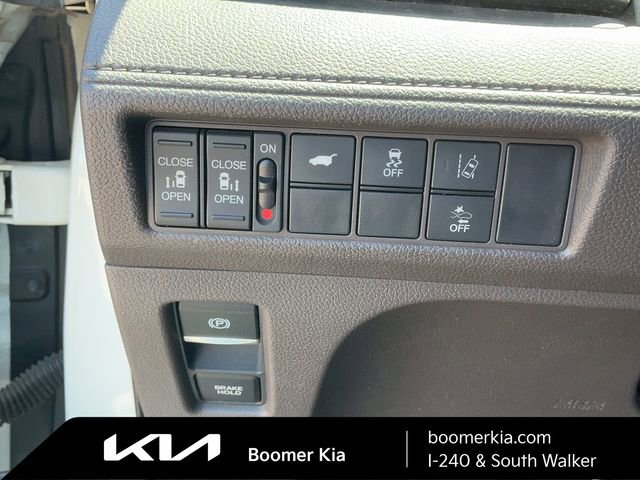 Used 2018 Honda Odyssey EX-L image 18