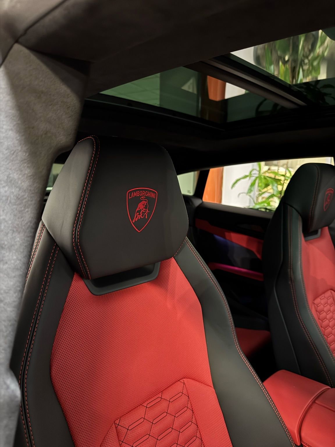 Used 2022 Lamborghini Urus image 13