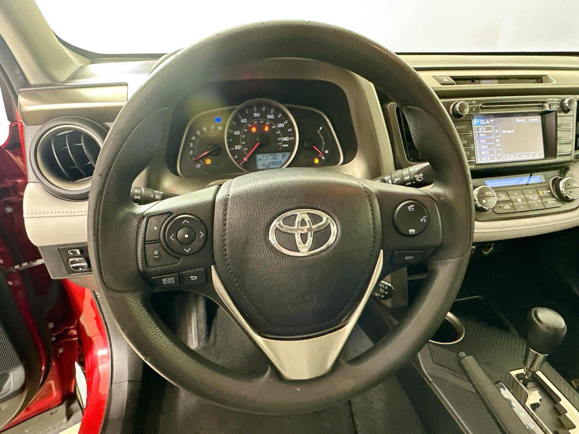 Used 2013 Toyota RAV4 XLE image 11