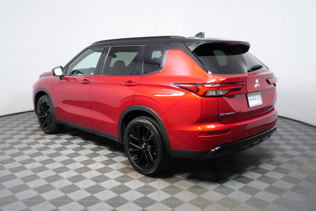 Used 2024 Mitsubishi Outlander SEL Black Edition image 26