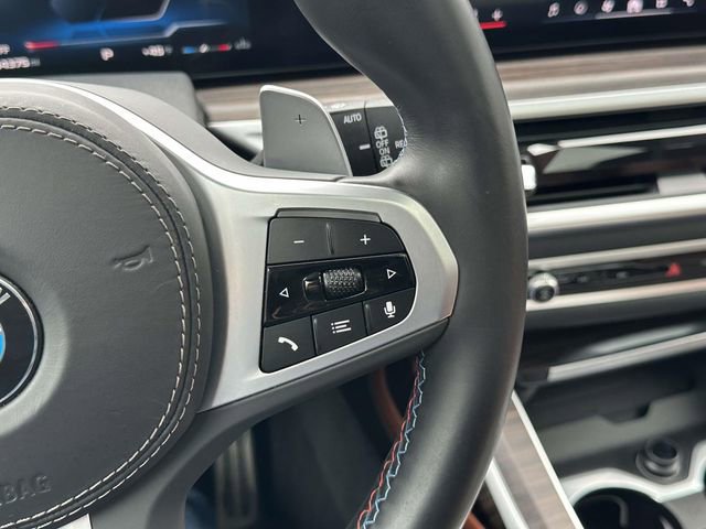 Certified 2024 BMW X7 M60i w/ Executive Package image 33