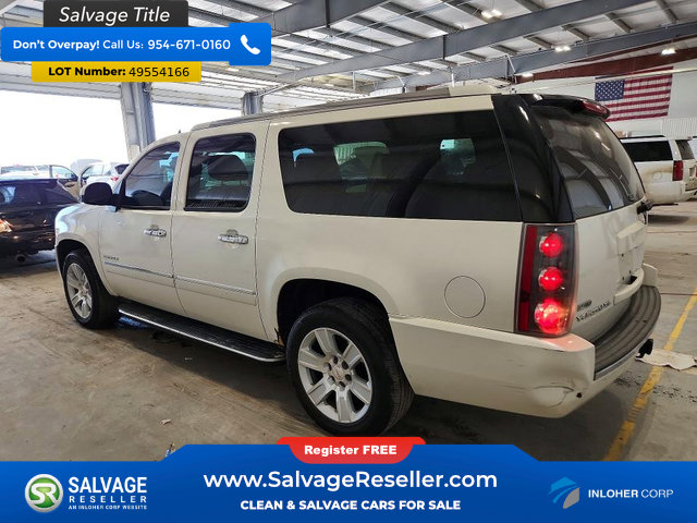 Used 2011 GMC Yukon XL Denali AWD/4WD image 3