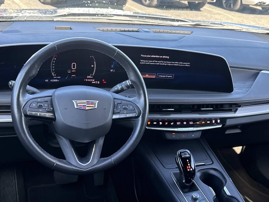 Used 2024 Cadillac XT4 Premium Luxury AWD/4WD image 6