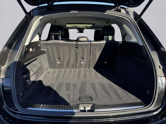 Used 2020 Mercedes-Benz GLE 450 4MATIC w/ Premium Package image 50