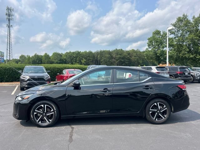 Used 2024 Nissan Sentra SV FWD image 10