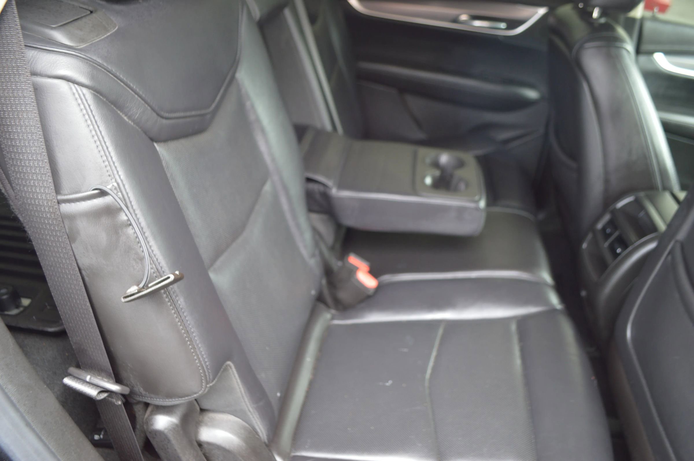 Used 2018 Cadillac XT5 Luxury w/ Driver Awareness Package AWD/4WD image 27