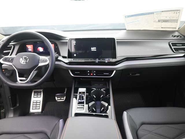 New 2026 Volkswagen Atlas Peak Edition image 25