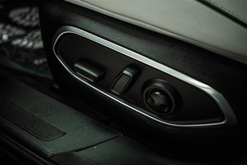 Used 2025 Jeep Wagoneer S Limited image 15