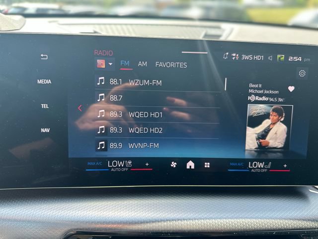 Used 2026 BMW X1 M35i w/ Technology Package AWD/4WD image 17