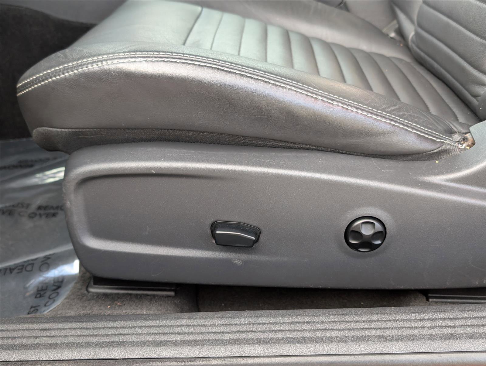 Used 2011 Dodge Challenger R/T w/ Sound Group II image 19