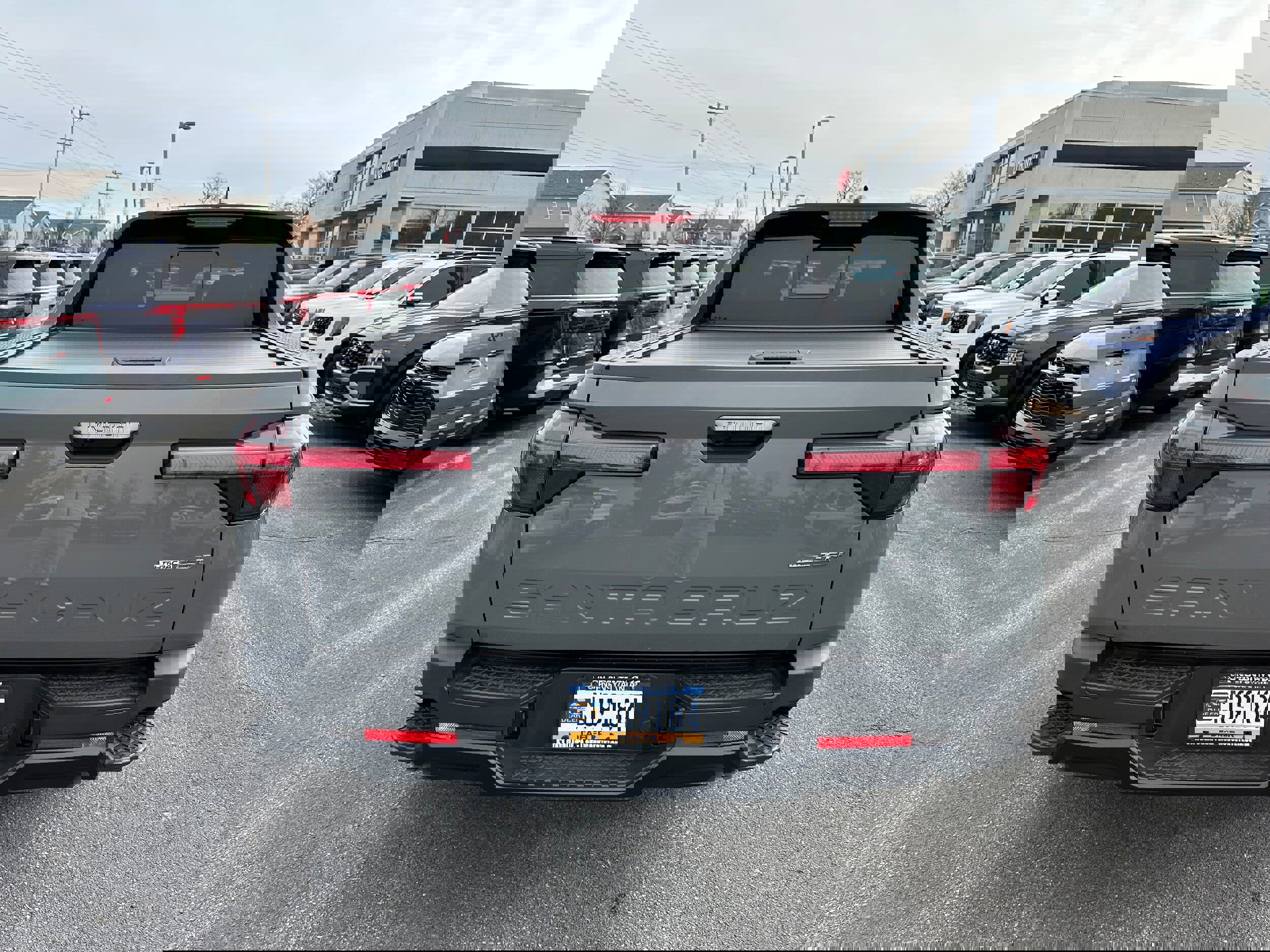 Used 2023 Hyundai Santa Cruz Night w/ Cargo Package image 6