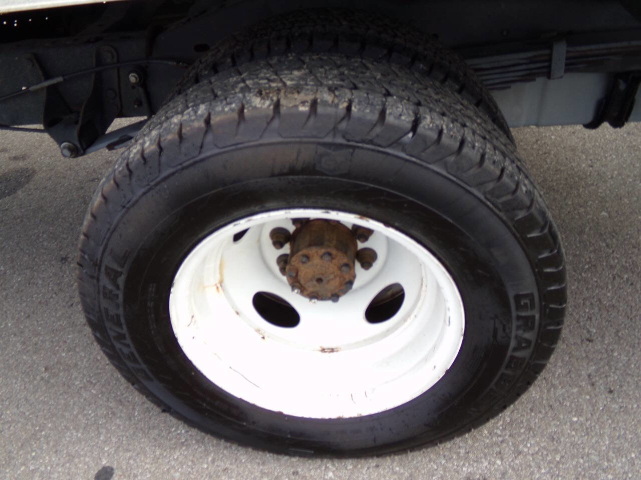 Used 2017 Ford E-450 and Econoline 450 Super Duty w/ Power Windows & Locks Group RWD image 35