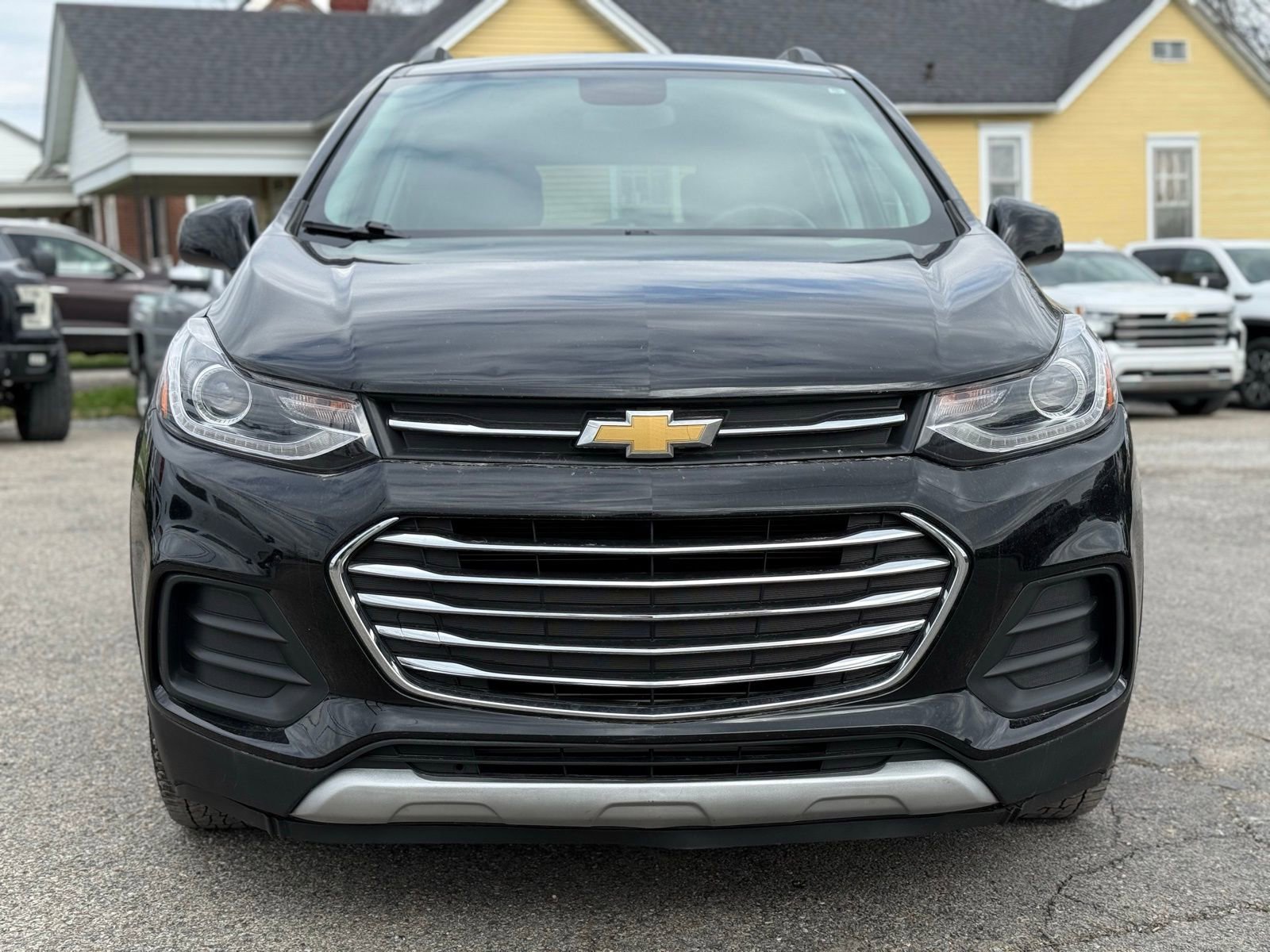 Used 2020 Chevrolet Trax LT FWD image 7