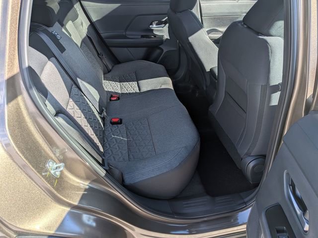 New 2026 Nissan Kicks SV w/ SV Premium Package FWD image 28