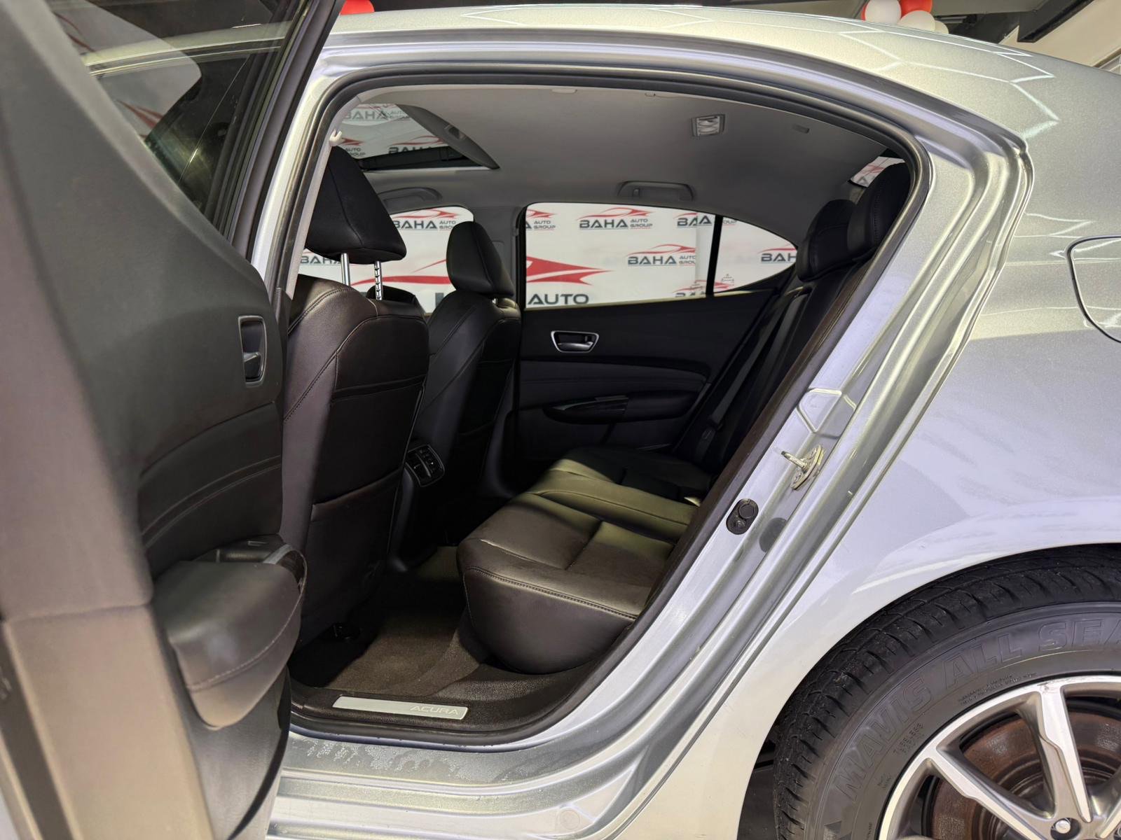 Used 2020 Acura TLX image 37