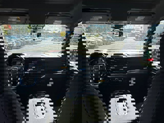 New 2026 GMC Sierra 1500 SLE w/ Preferred Package image 35