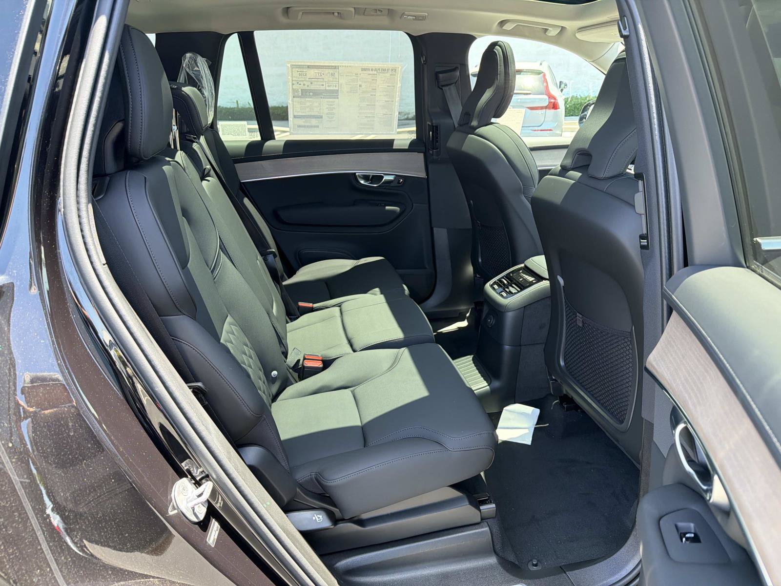 New 2026 Volvo XC90 T8 Plus w/ Protection Package AWD/4WD image 20
