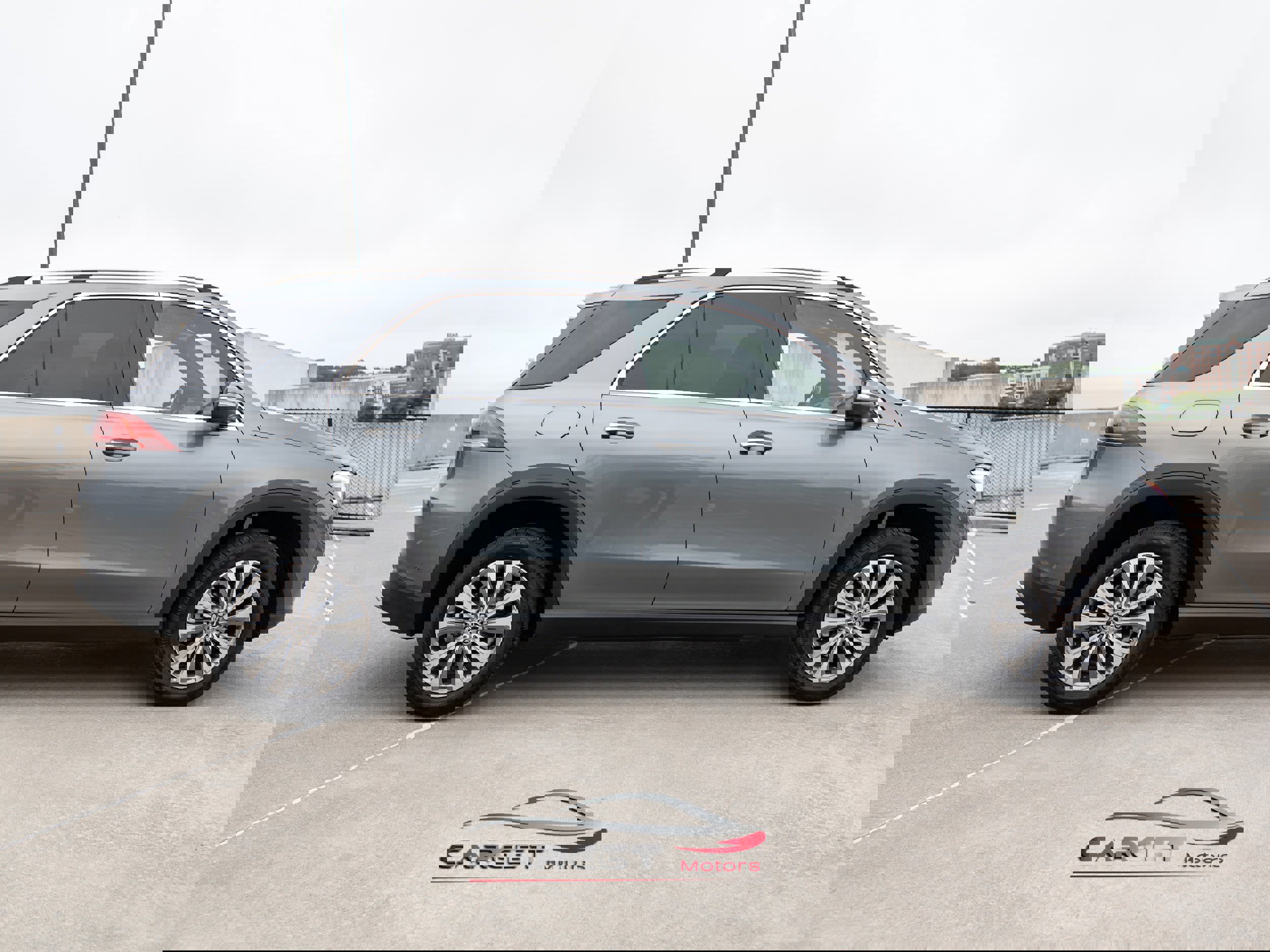 Used 2021 Mercedes-Benz GLE 350 4MATIC w/ Premium Package image 8