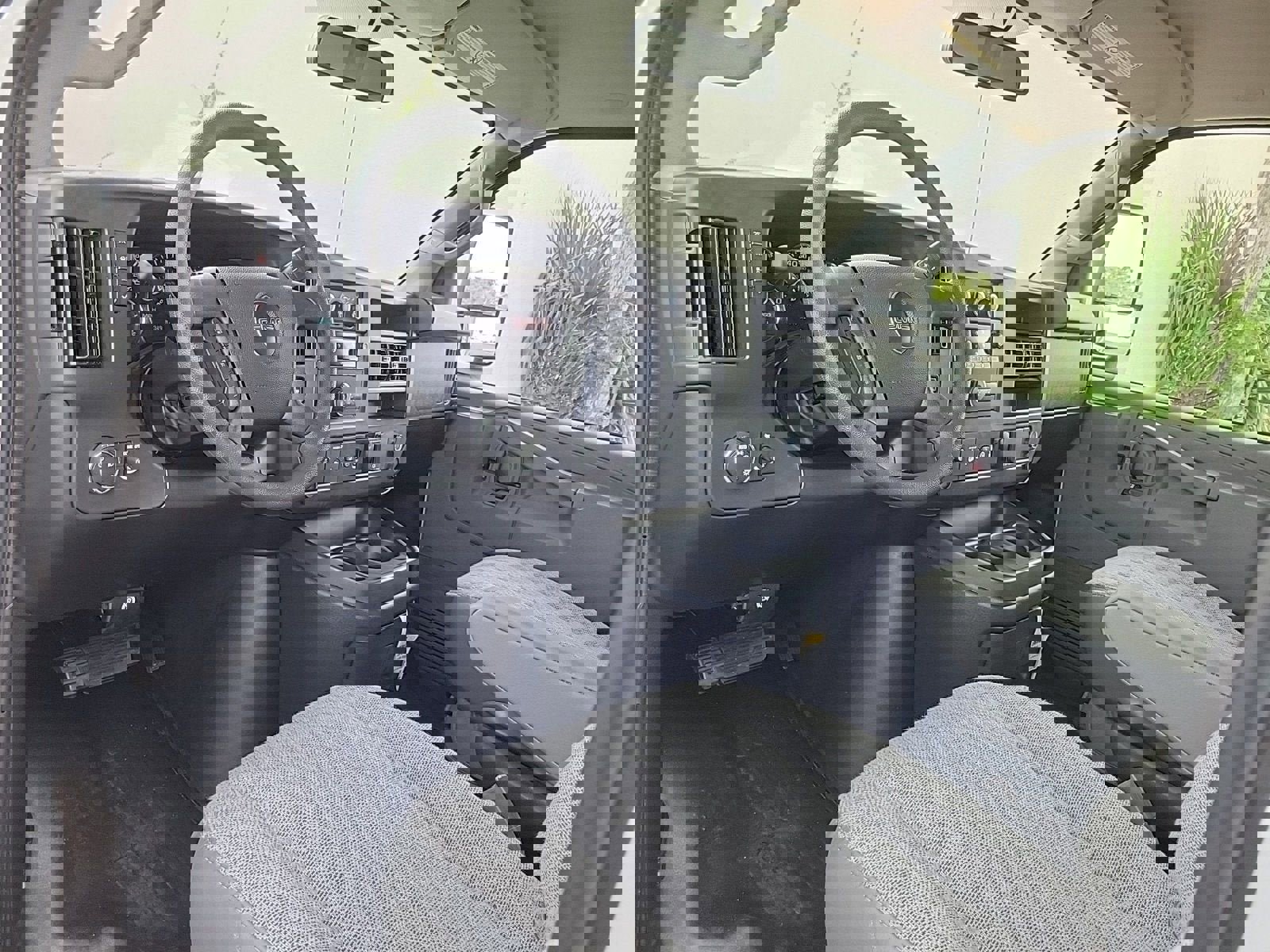 New 2025 GMC Savana 3500 Extended w/ Power Convenience Package image 11