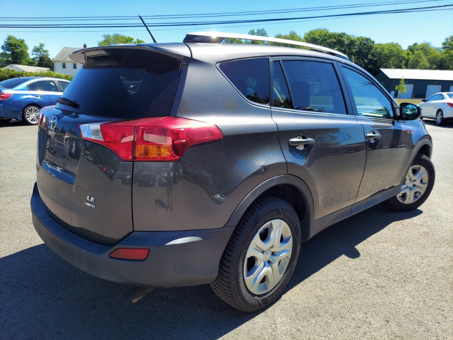 Used 2015 Toyota RAV4 LE AWD/4WD image 4