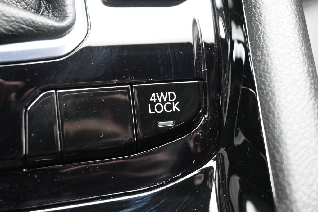 New 2026 Jeep Compass Latitude AWD/4WD image 14