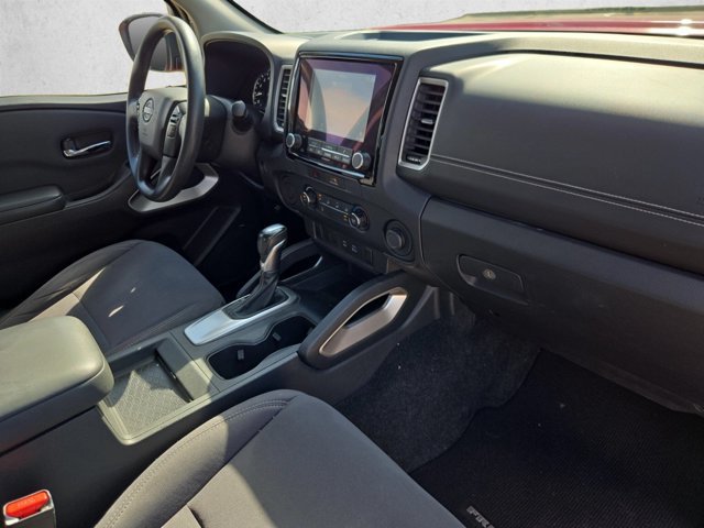 Used 2022 Nissan Frontier SV RWD image 17