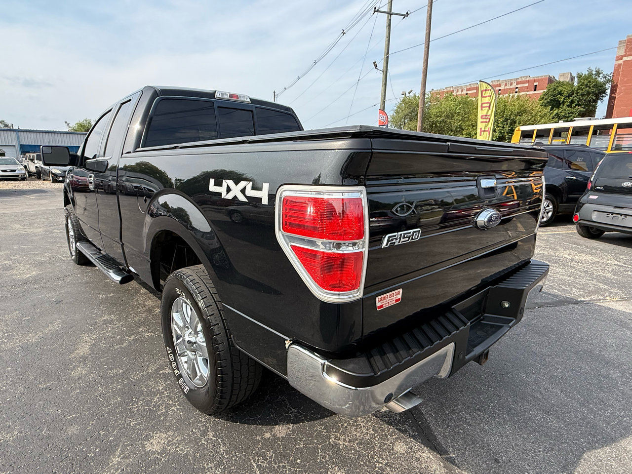 Used 2014 Ford F150 XLT w/ Equipment Group 302A Luxury image 6