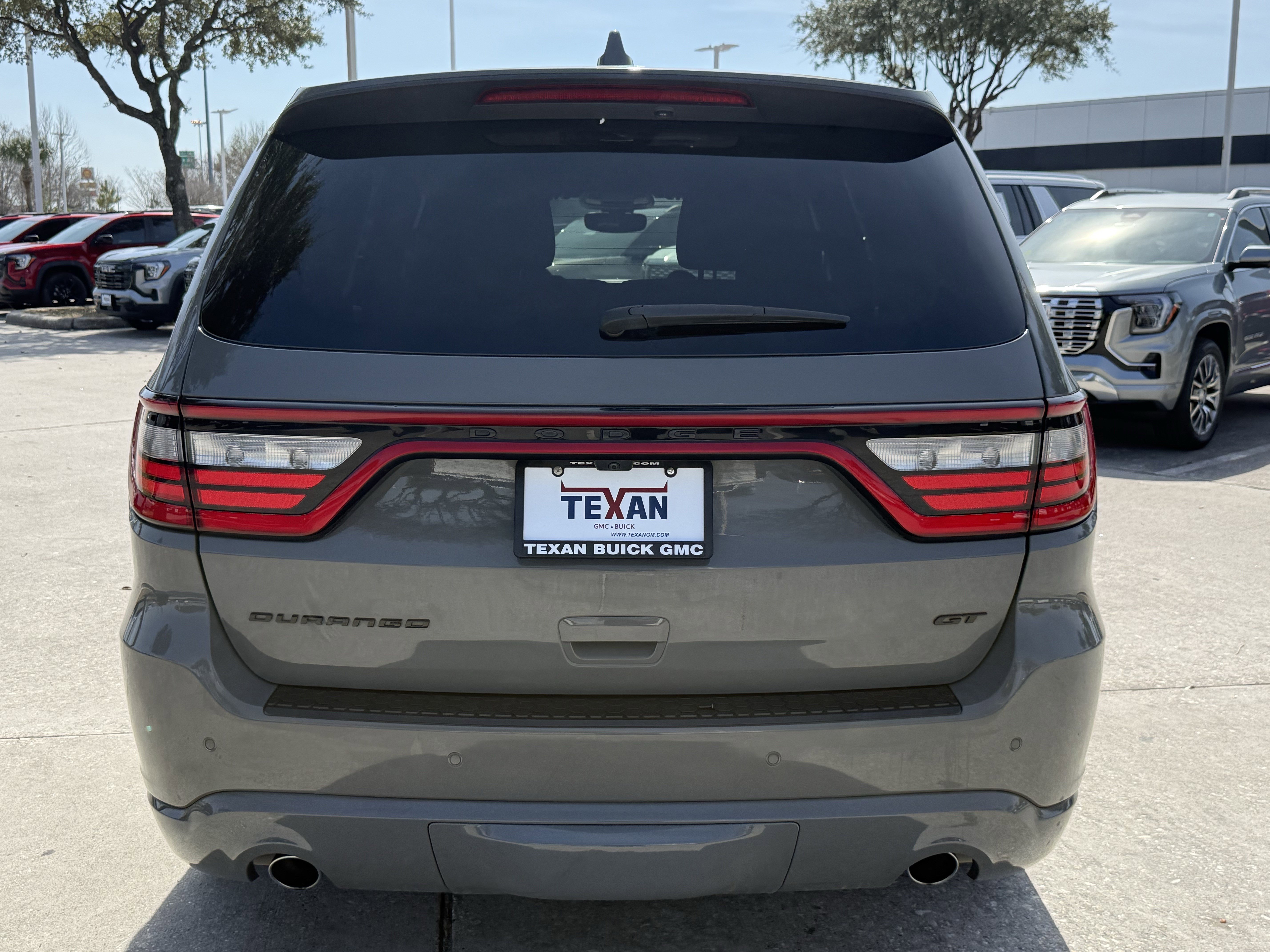 Used 2022 Dodge Durango GT w/ Blacktop Package image 6