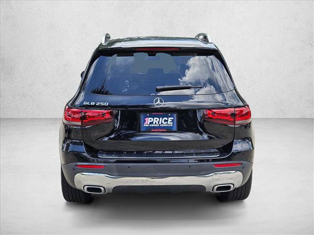 Used 2022 Mercedes-Benz GLB 250 image 7