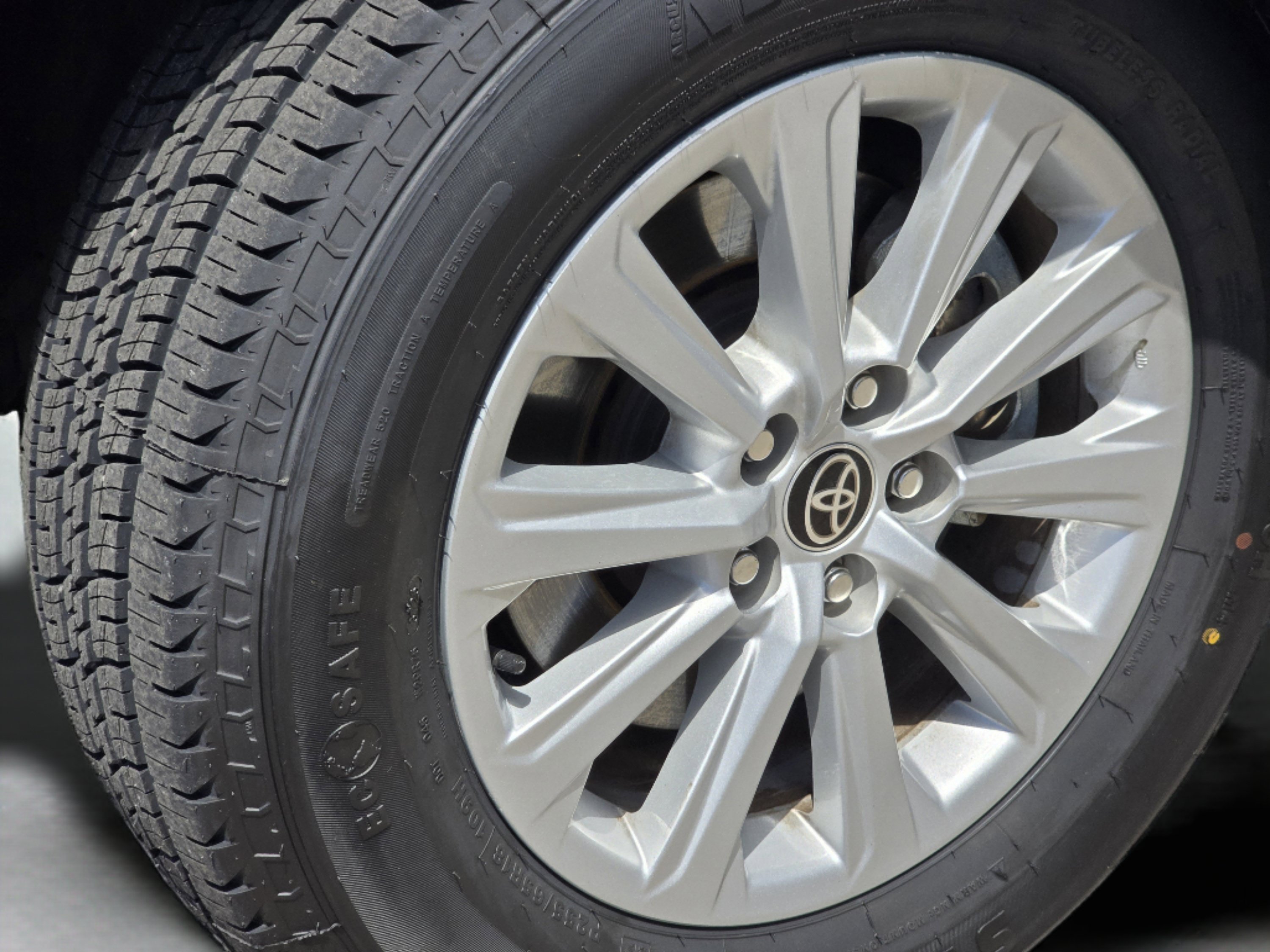 Used 2024 Toyota Grand Highlander AWD image 20