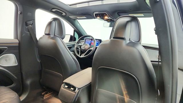 Used 2023 Mercedes-Benz EQS 450+ 4MATIC SUV image 27