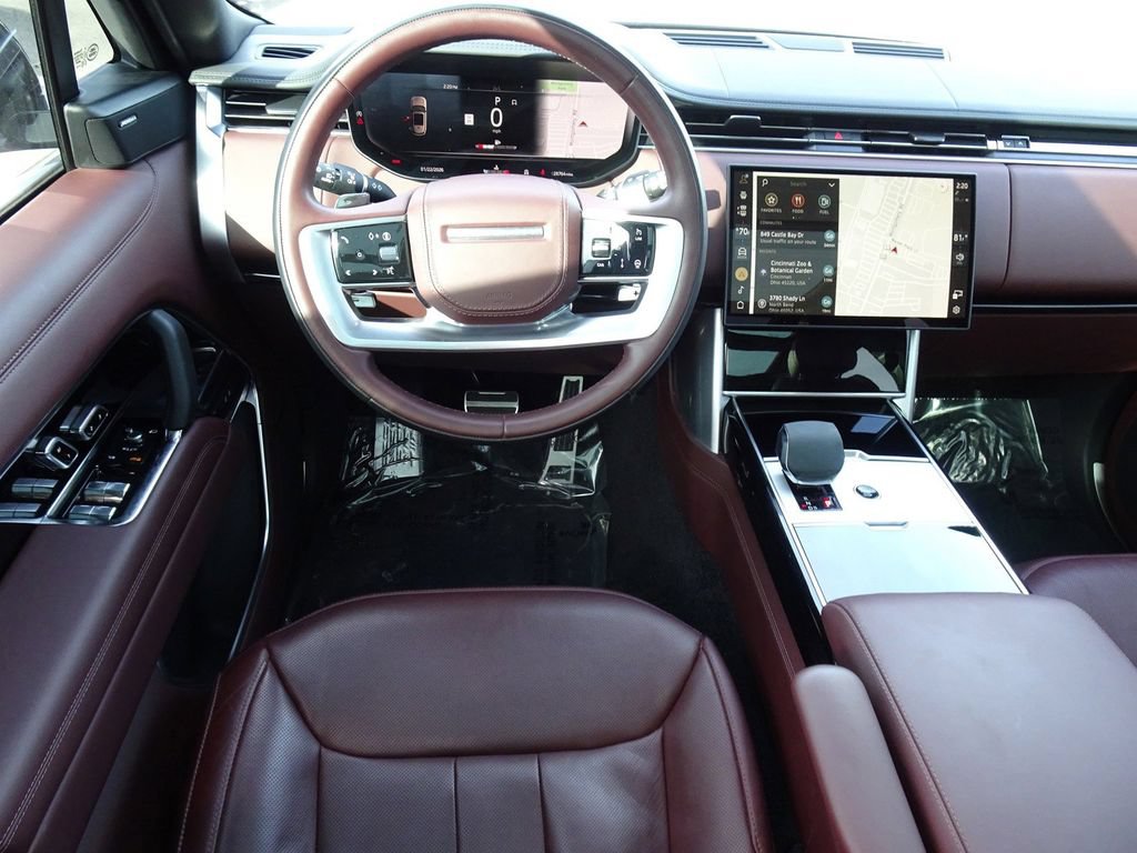 Used 2024 Land Rover Range Rover SE AWD/4WD image 16