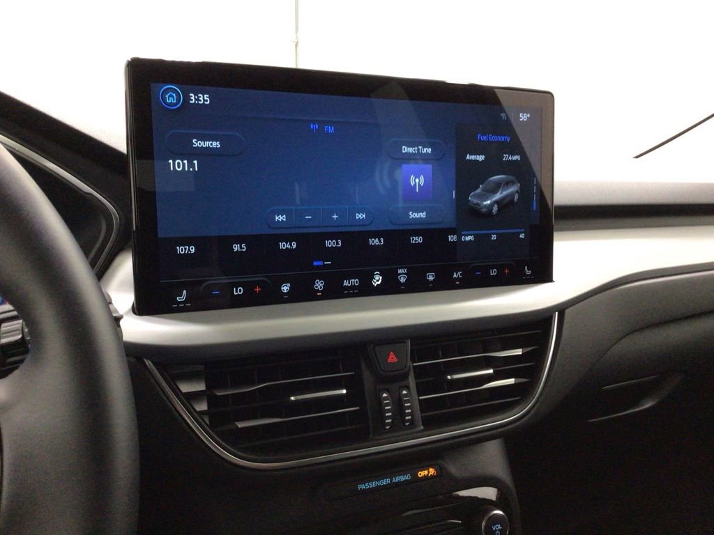 Used 2025 Ford Escape Platinum AWD/4WD image 12