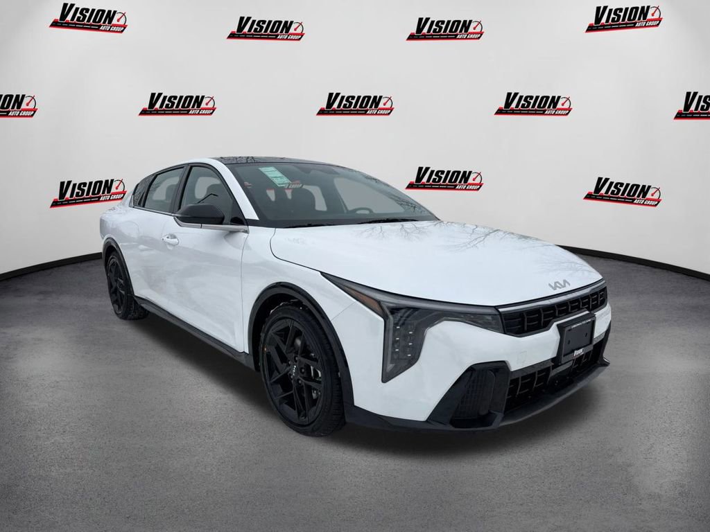 New 2025 Kia K4 GT-Line Turbo FWD video 3