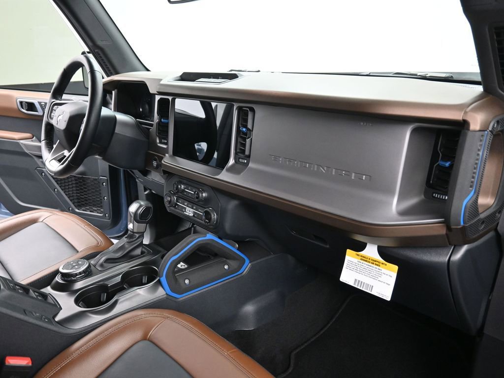 Used 2023 Ford Bronco Outer Banks image 25