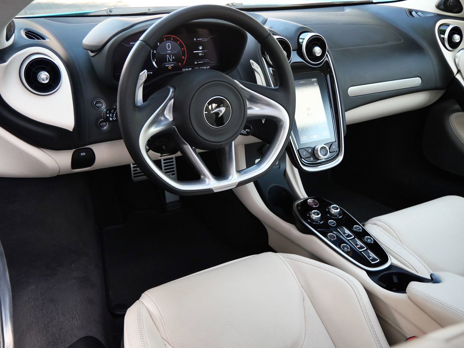 Used 2023 McLaren GT RWD image 8