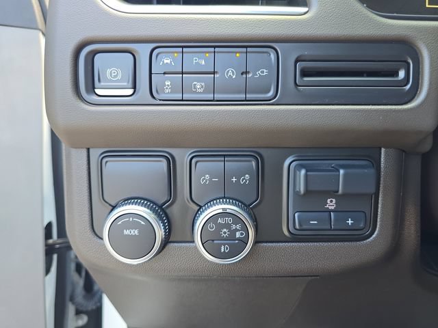 Certified 2022 GMC Yukon SLT w/ SLT Luxury Package RWD image 26